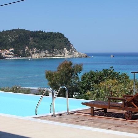 Capro - Milos Bay Villas Áyios Nikítas Dış mekan fotoğraf