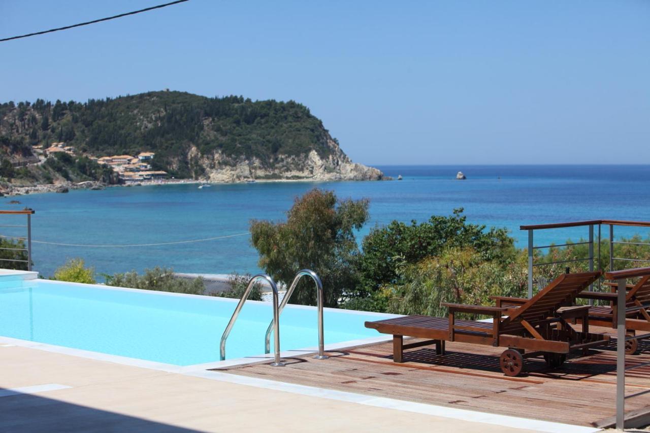 Capro - Milos Bay Villas Áyios Nikítas Dış mekan fotoğraf