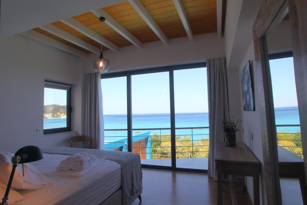 Capro - Milos Bay Villas Áyios Nikítas Dış mekan fotoğraf