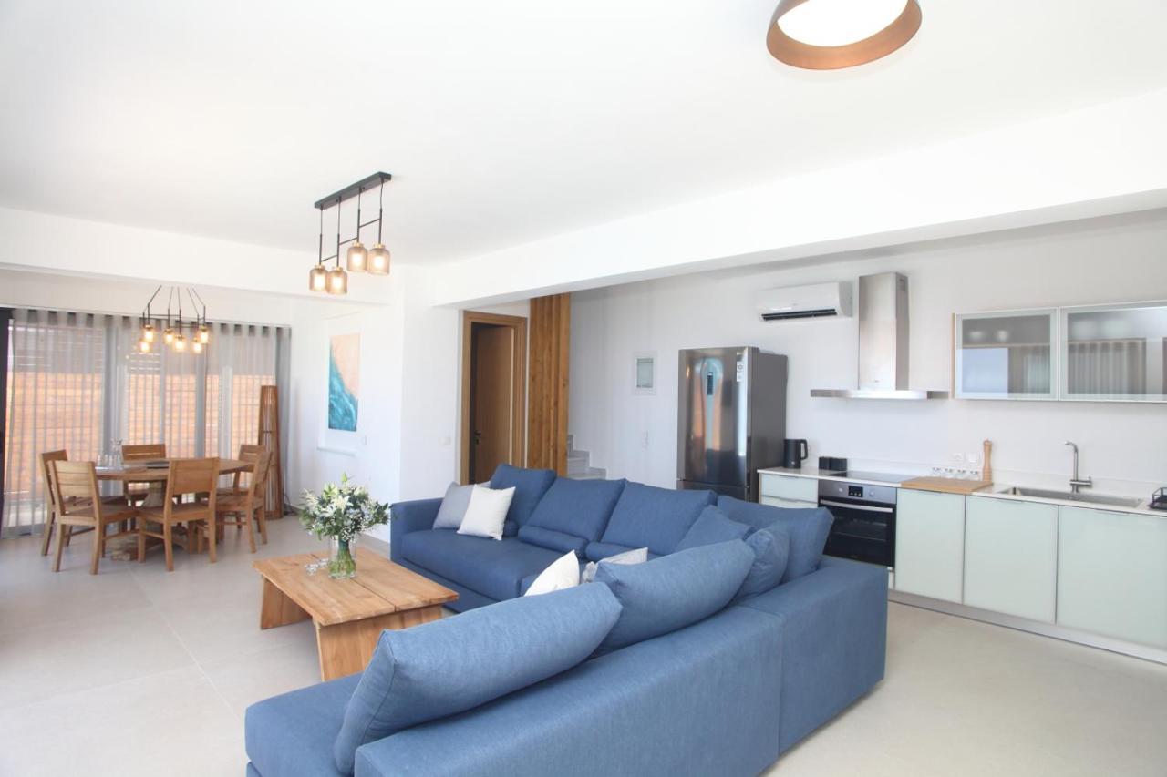 Capro - Milos Bay Villas Áyios Nikítas Dış mekan fotoğraf