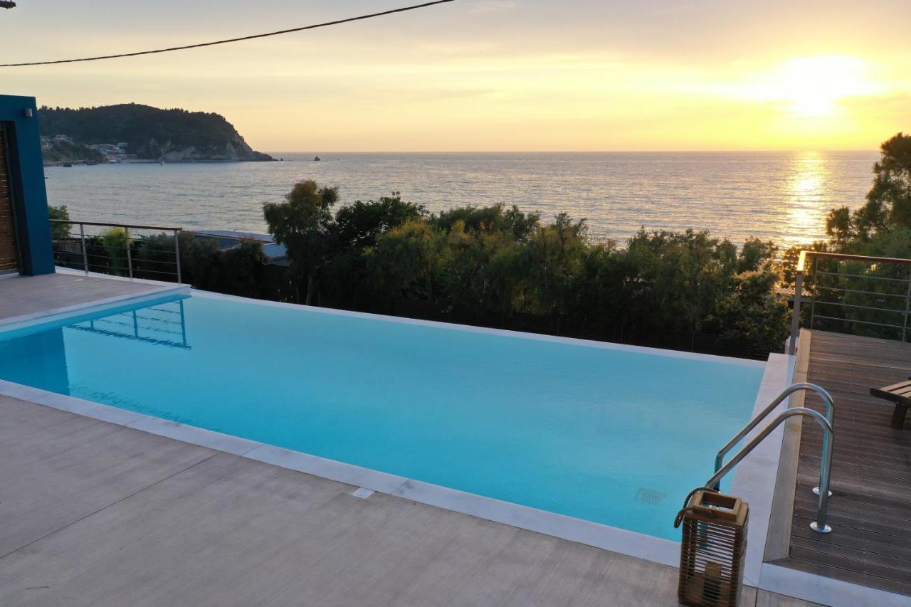 Capro - Milos Bay Villas Áyios Nikítas Dış mekan fotoğraf